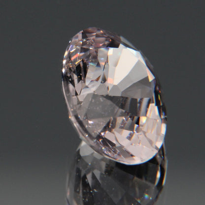Hellvioletter Spinell 3.26ct