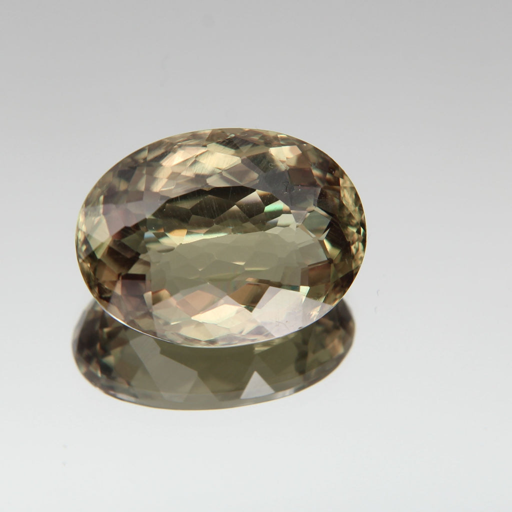 Diaspore 10.10 ct