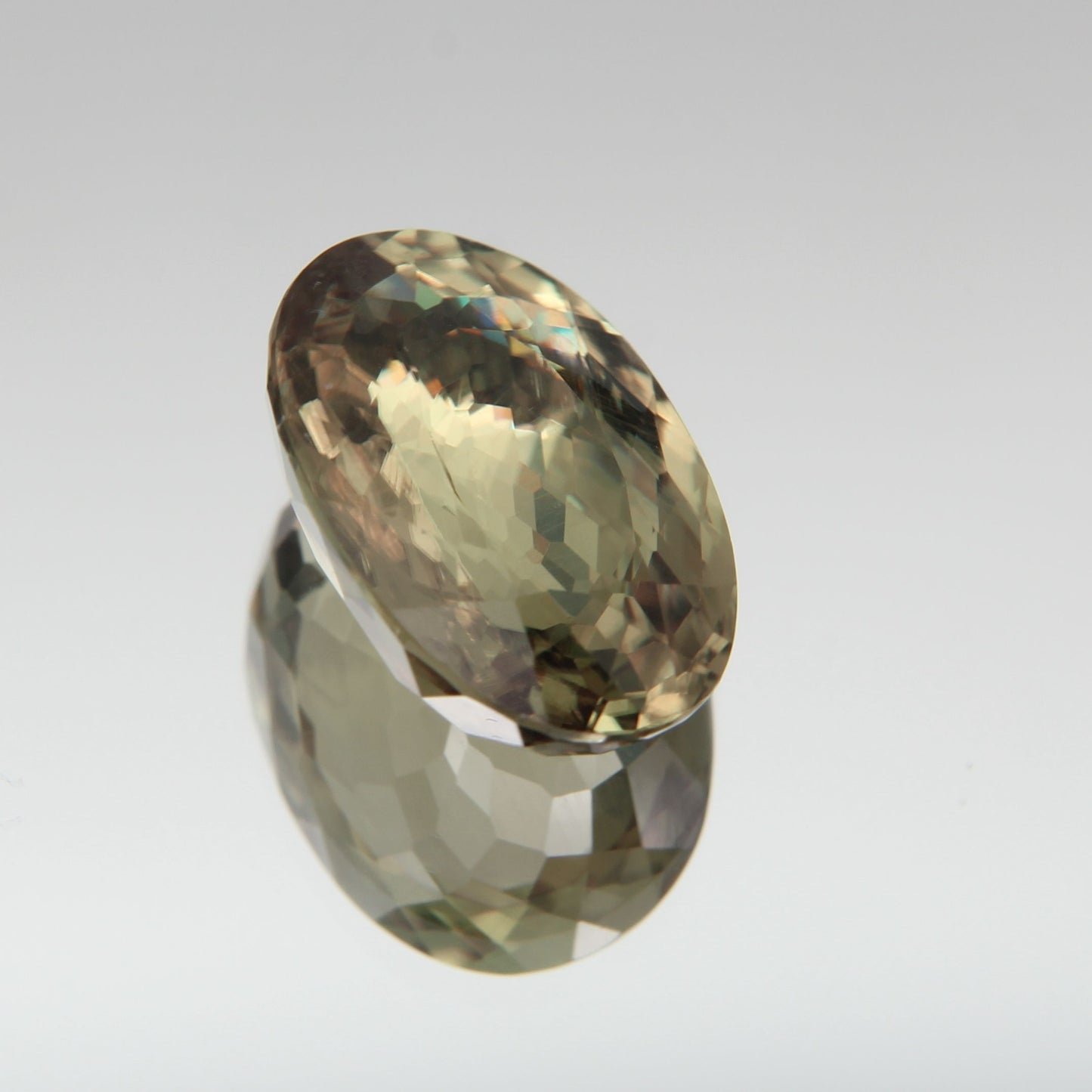 Diaspor (Sultanit) 10.10 ct