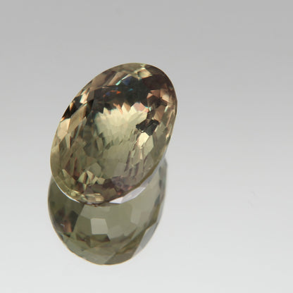 Diaspor (Sultanit) 10.10 ct
