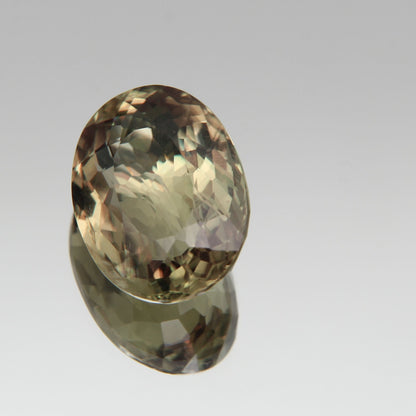 Diaspor (Sultanit) 10.10 ct