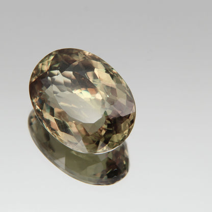 Diaspor (Sultanit) 10.10 ct