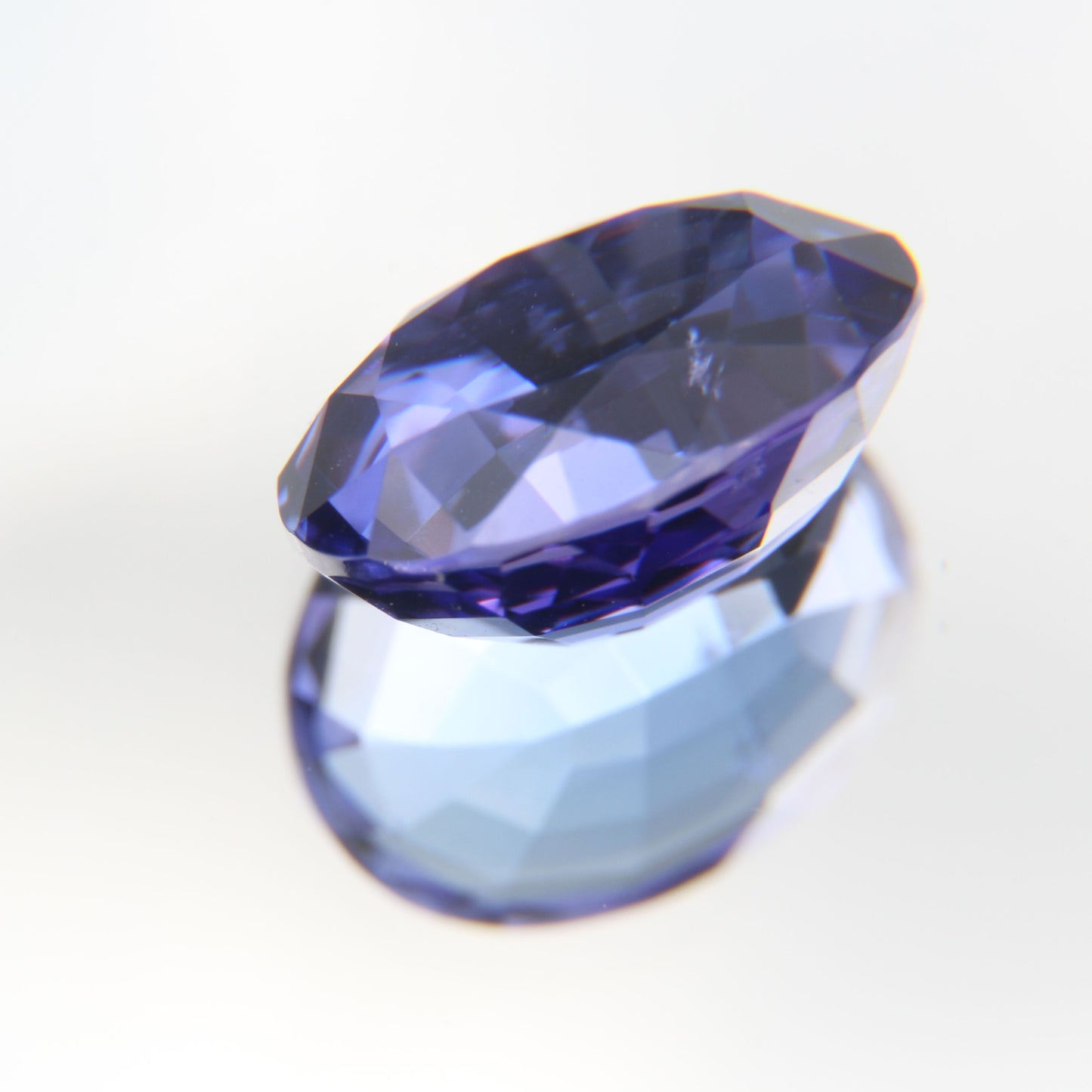 Tanzanite 3.35 ct