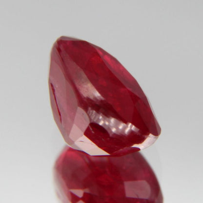 Pigeon Blood Red Ruby 1.03ct