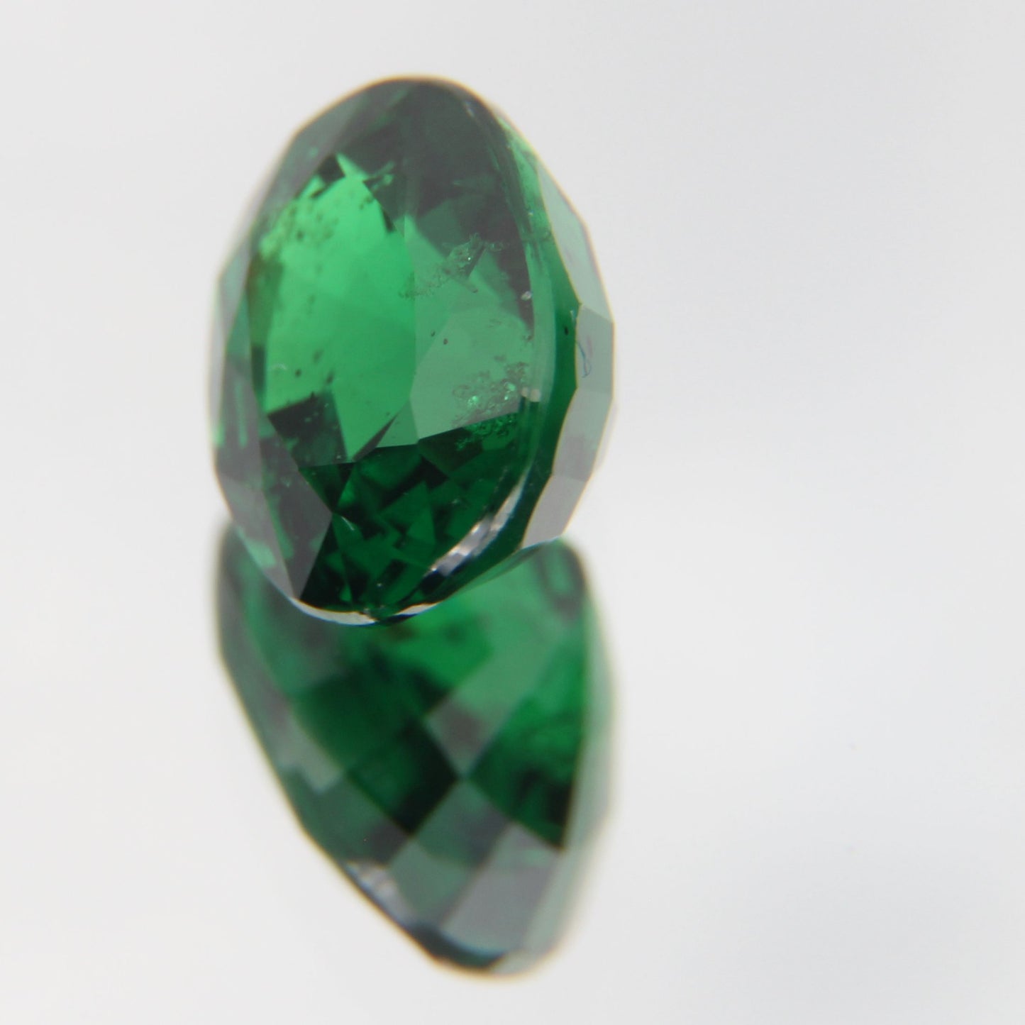 Tsavolite 1.05 ct