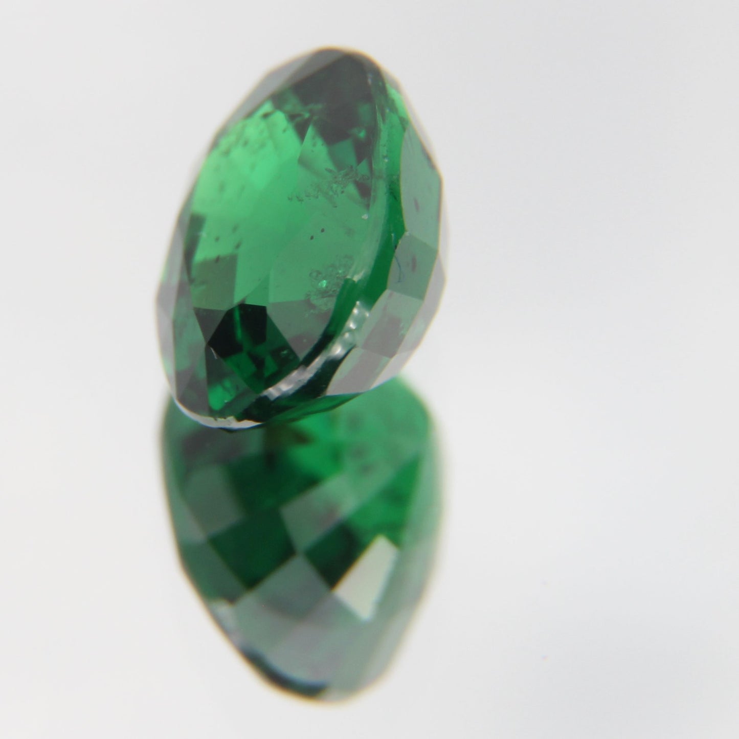 Tsavolite 1.05 ct
