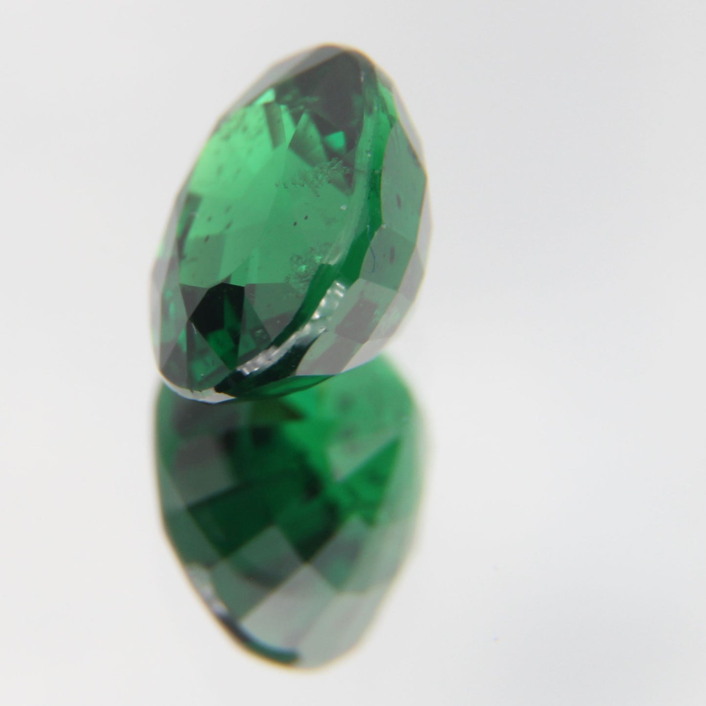 Tsavolite 1.05 ct