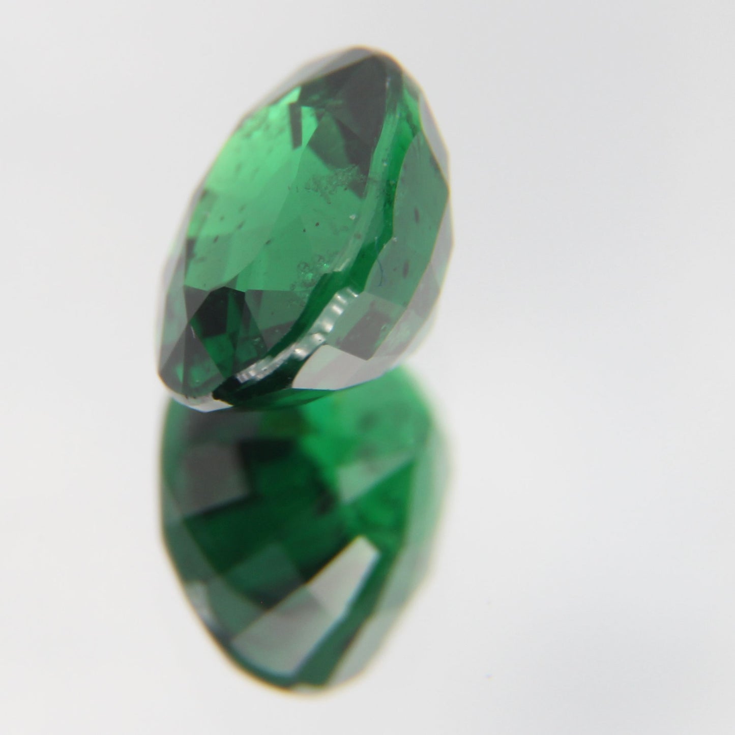 Tsavolite 1.05 ct