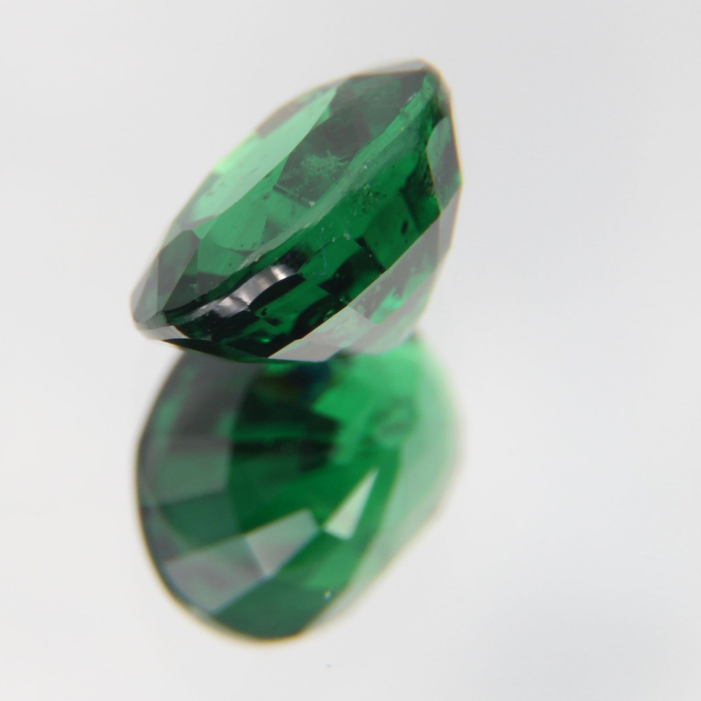 Tsavolite 1.05 ct