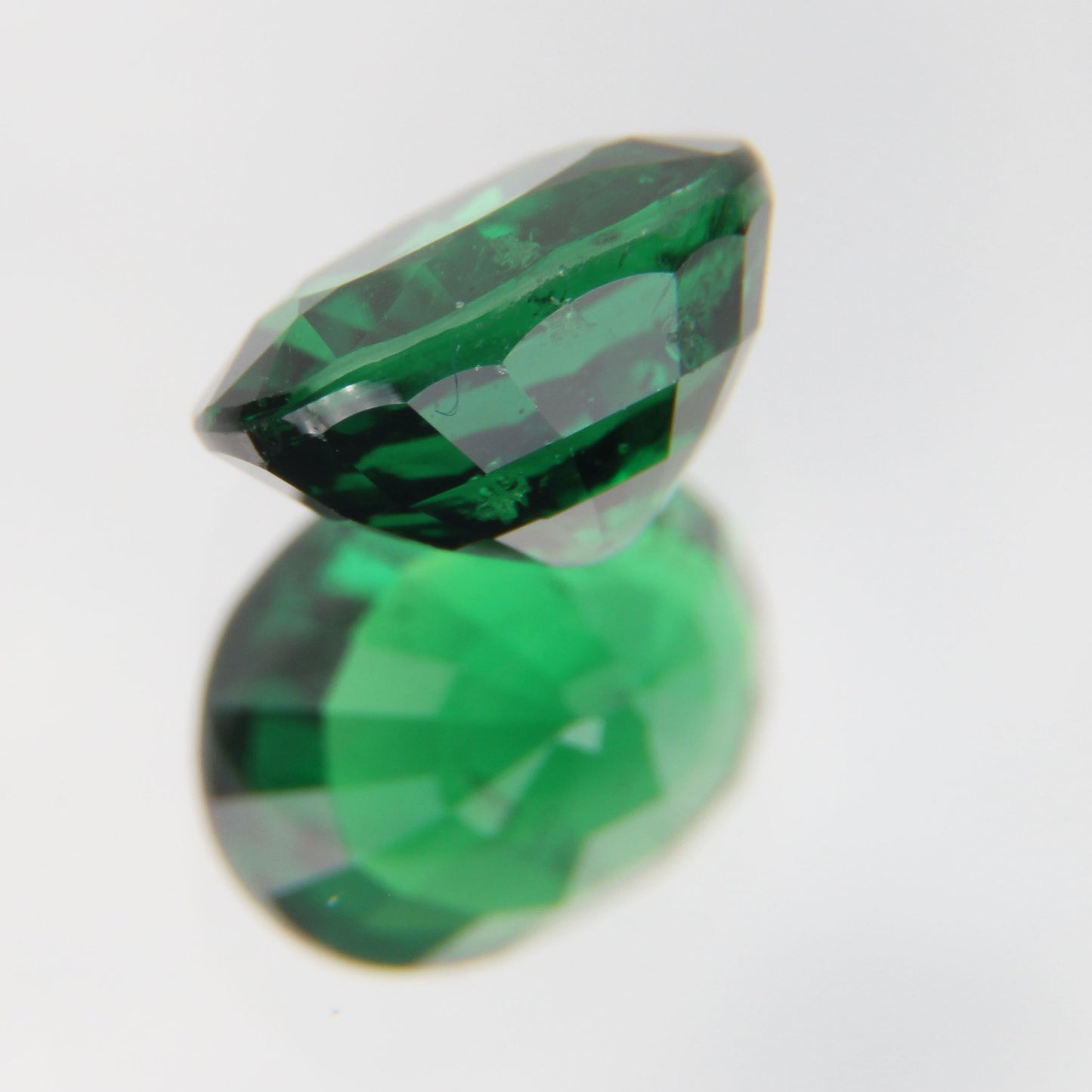 Tsavolite 1.05 ct