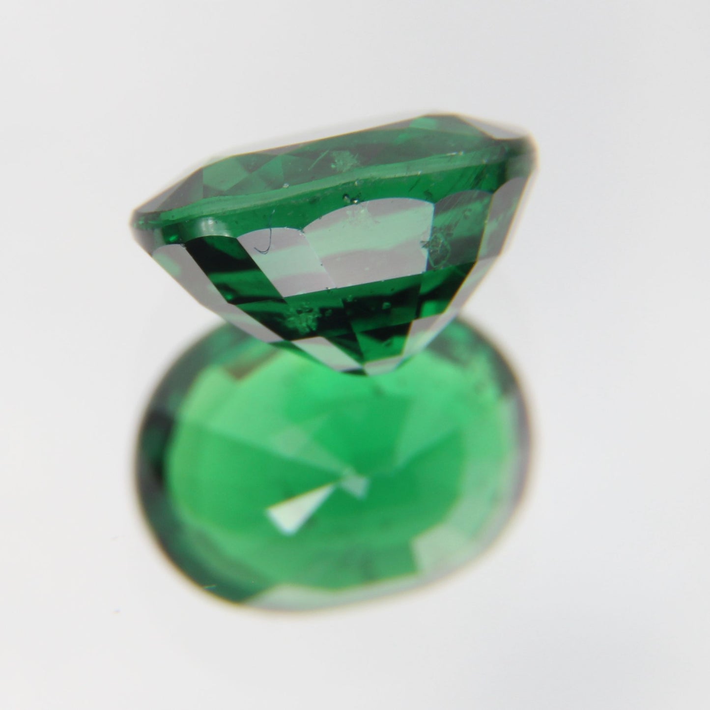 Tsavolite 1.05 ct