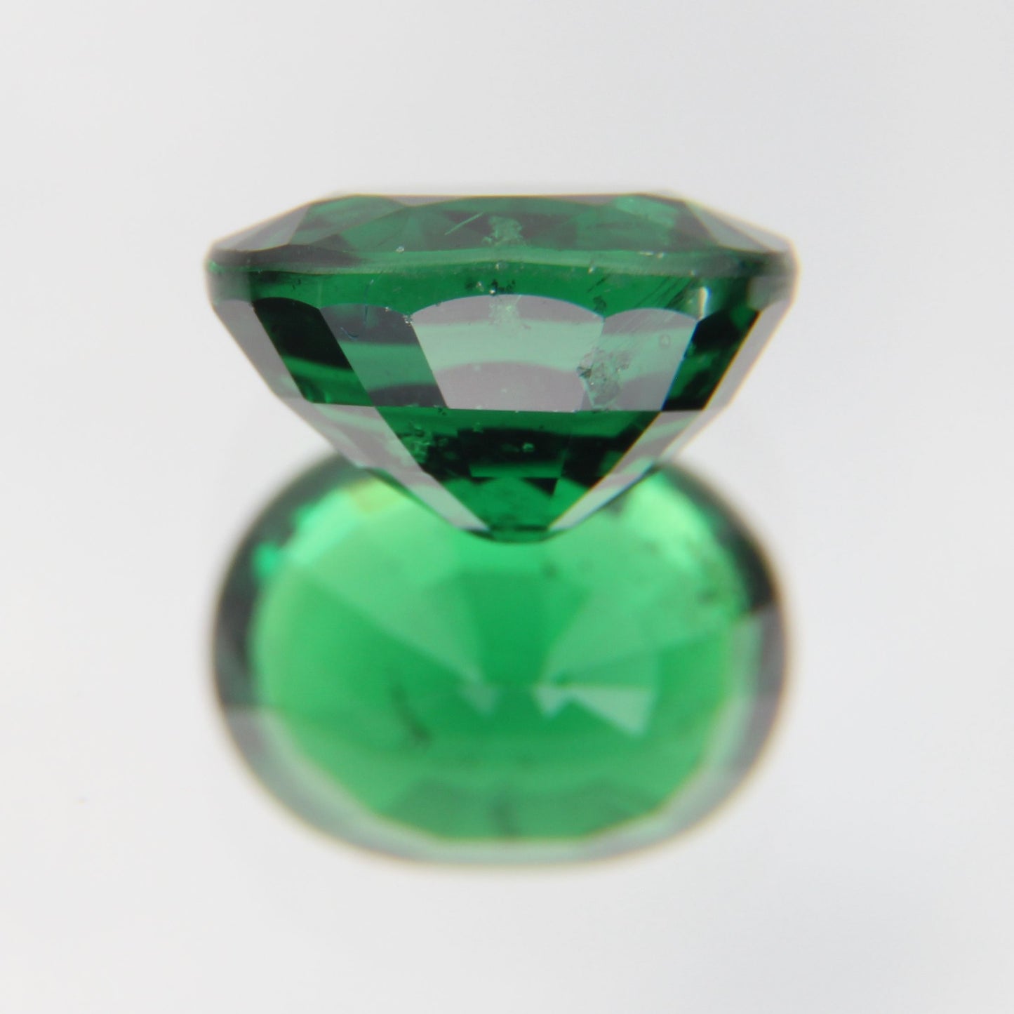 Tsavolite 1.05 ct