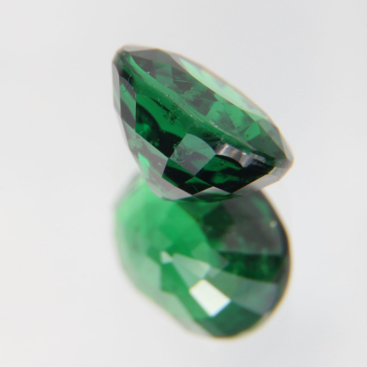 Tsavolite 1.05 ct