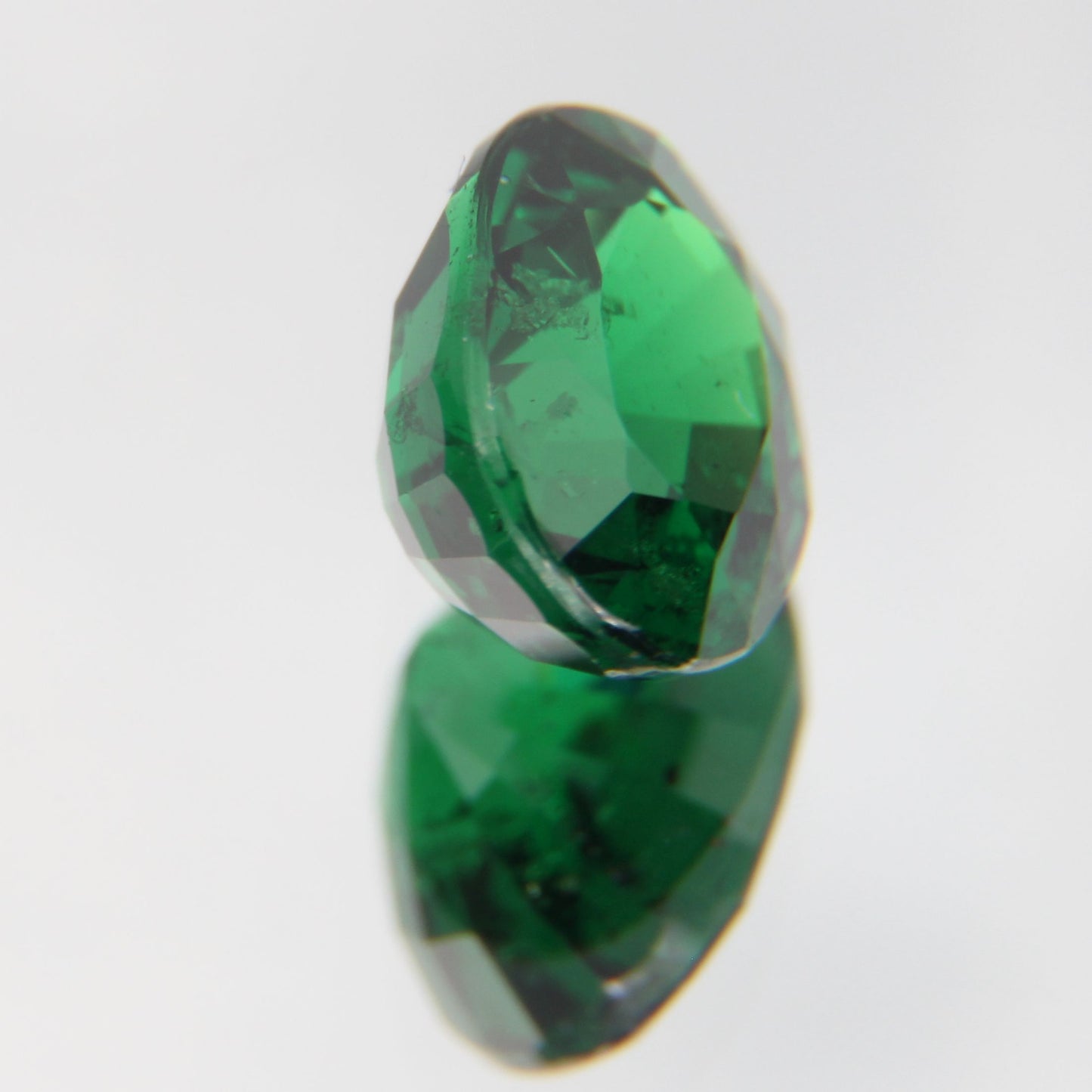 Tsavolite 1.05 ct