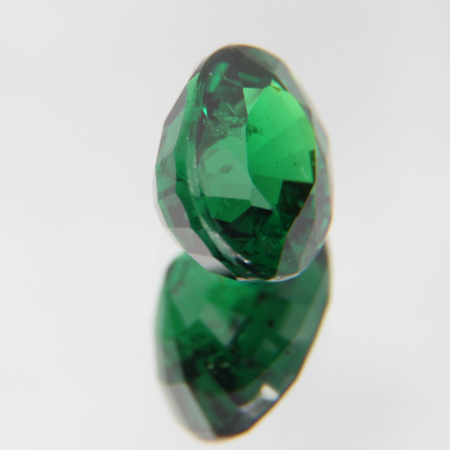 Tsavolite 1.05 ct
