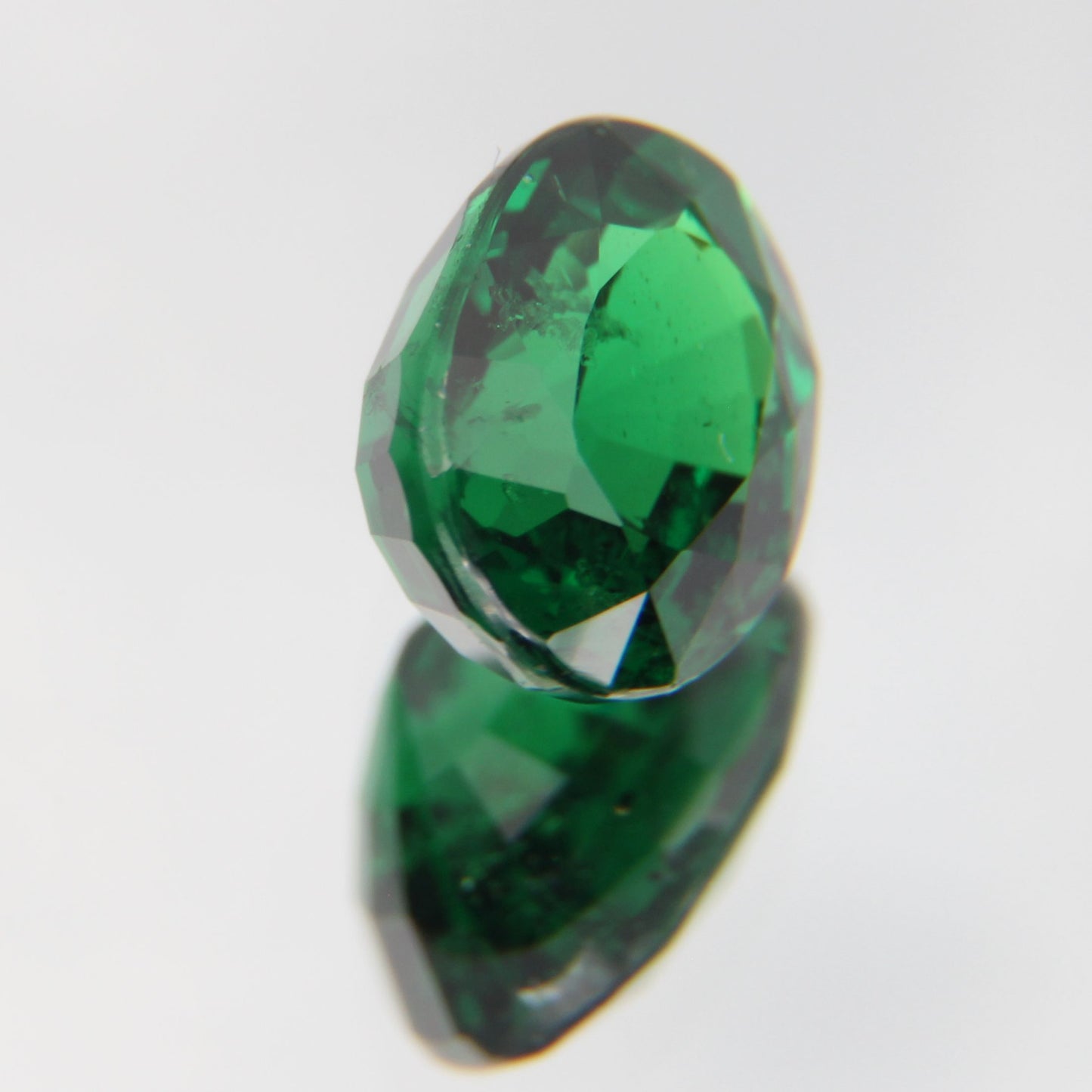 Tsavolite 1.05 ct