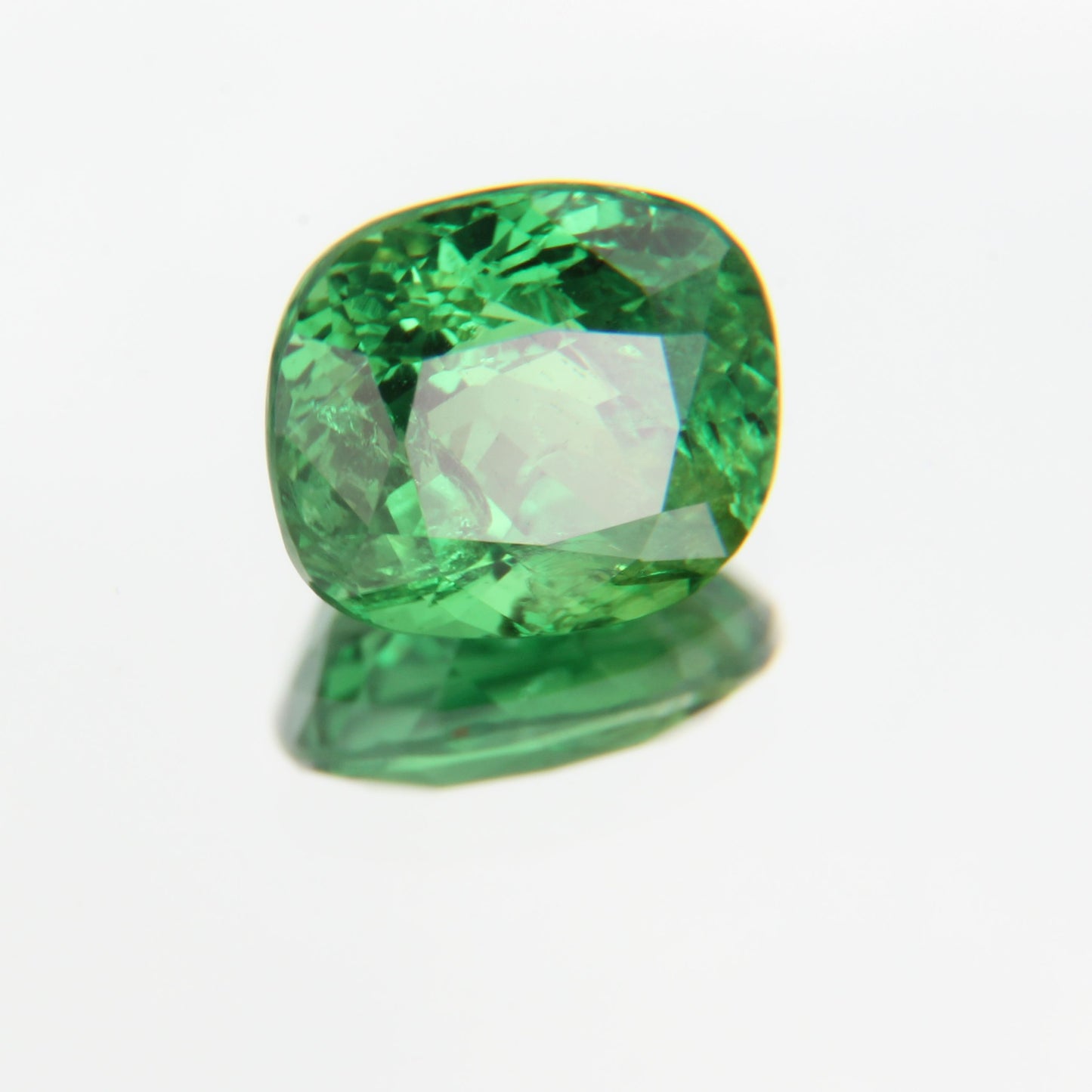 Tsavorite 1.05ct