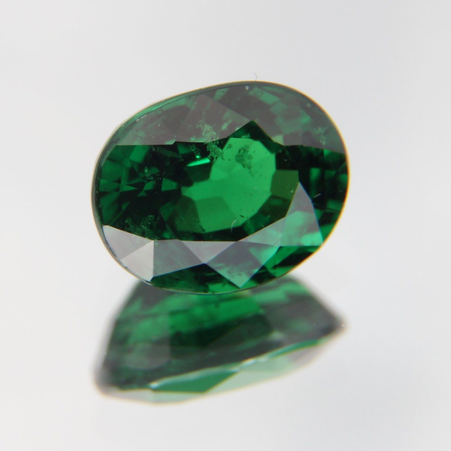 Tsavolite 1.05 ct