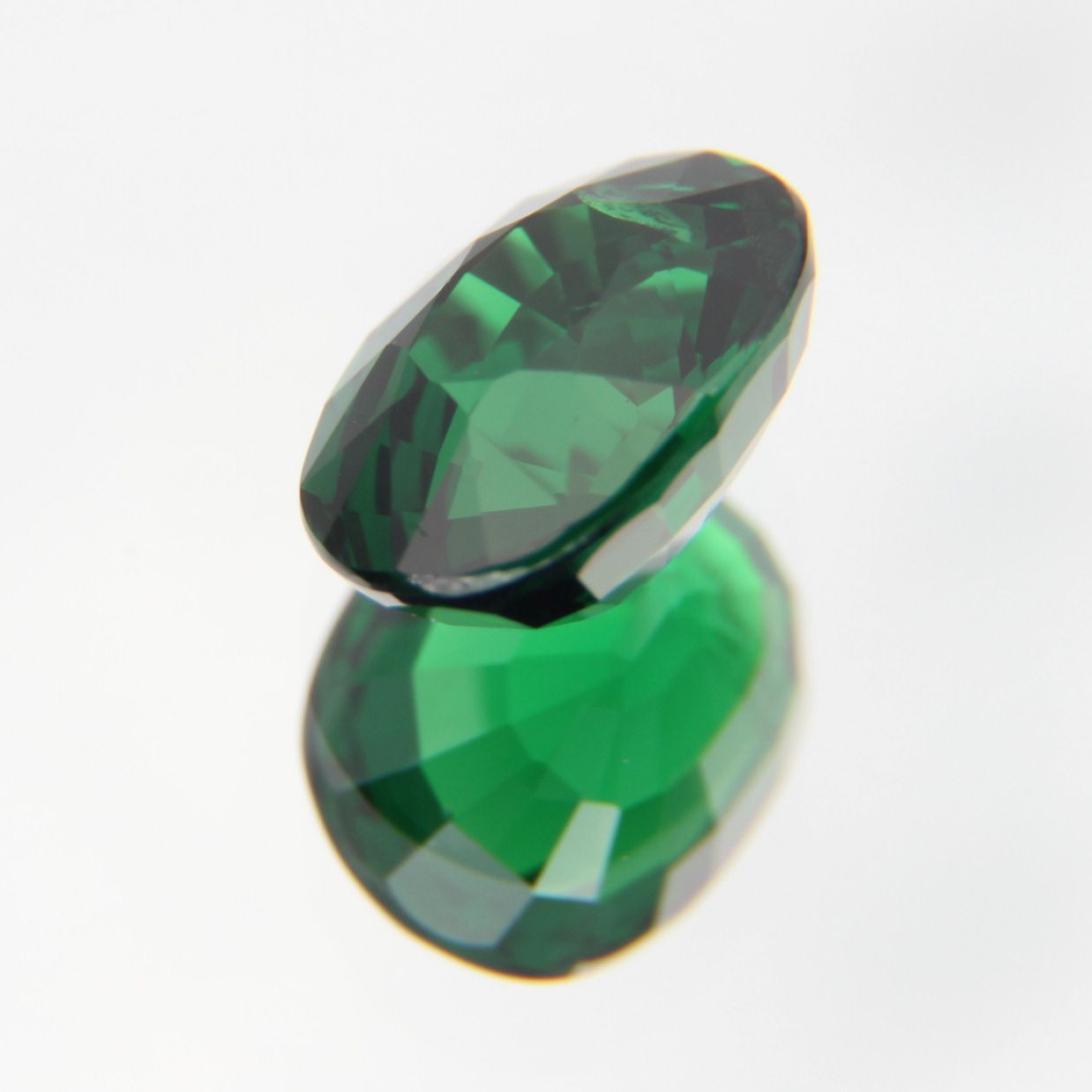 Tsavolite 1.23 ct