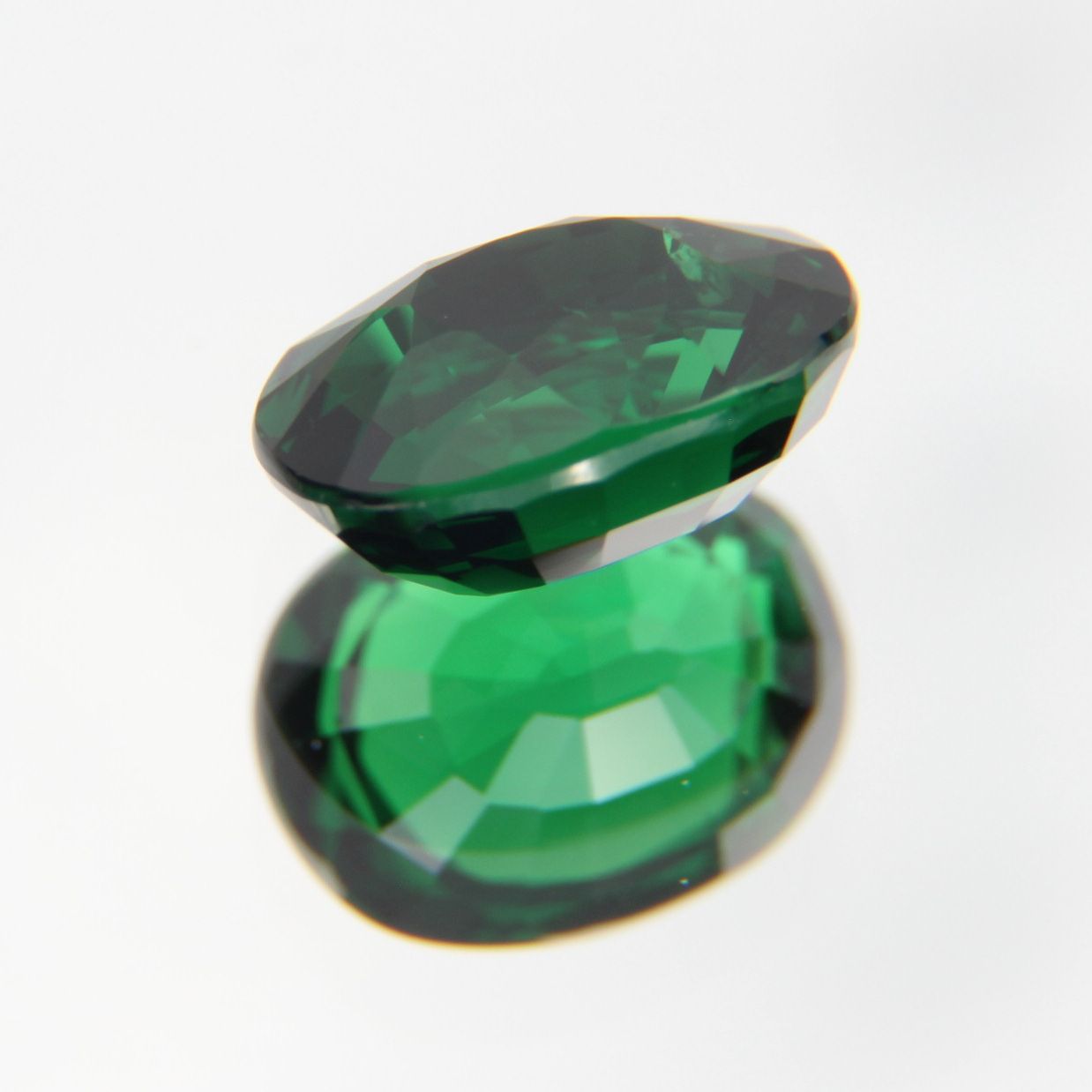 Tsavolite 1.23 ct