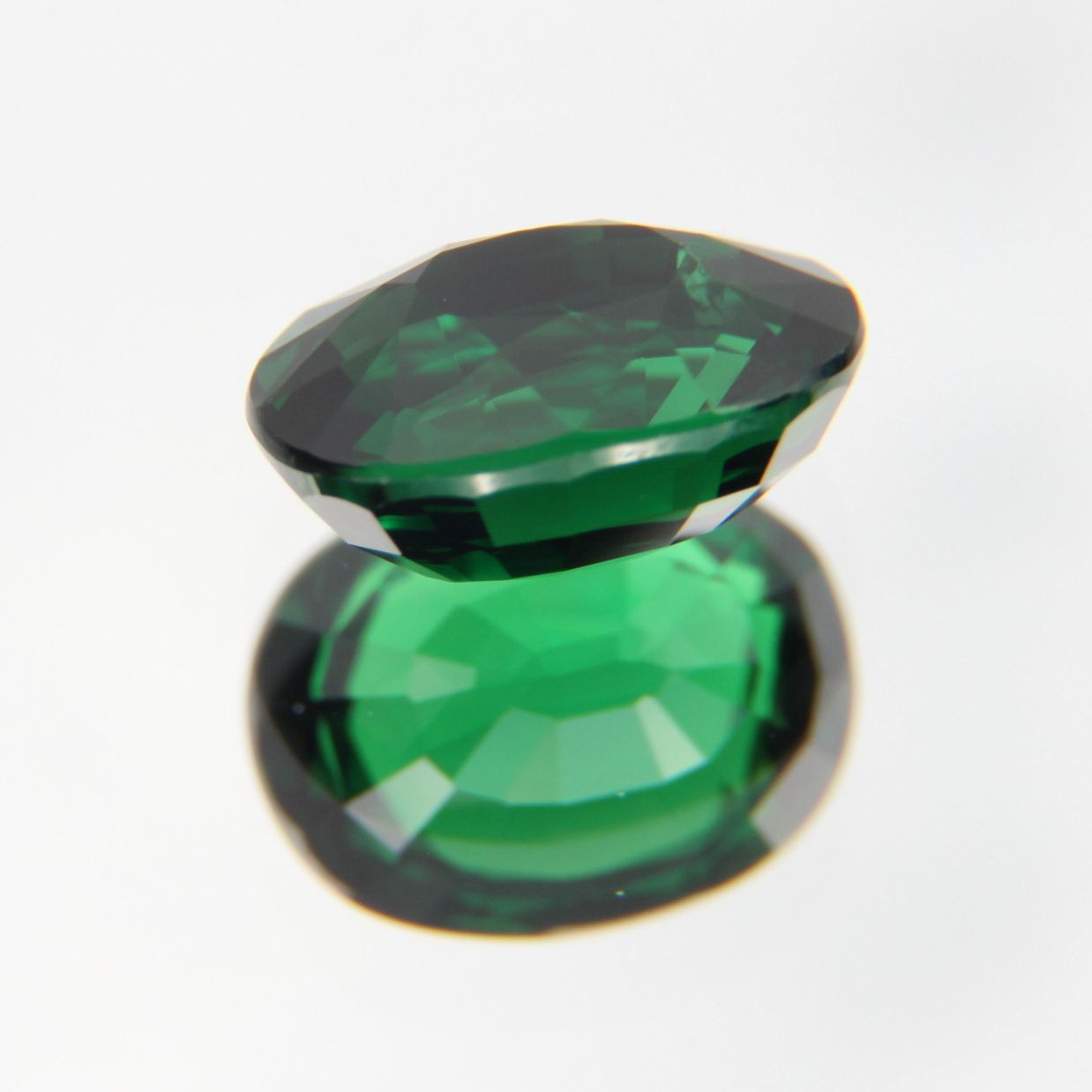 Tsavolite 1.23 ct