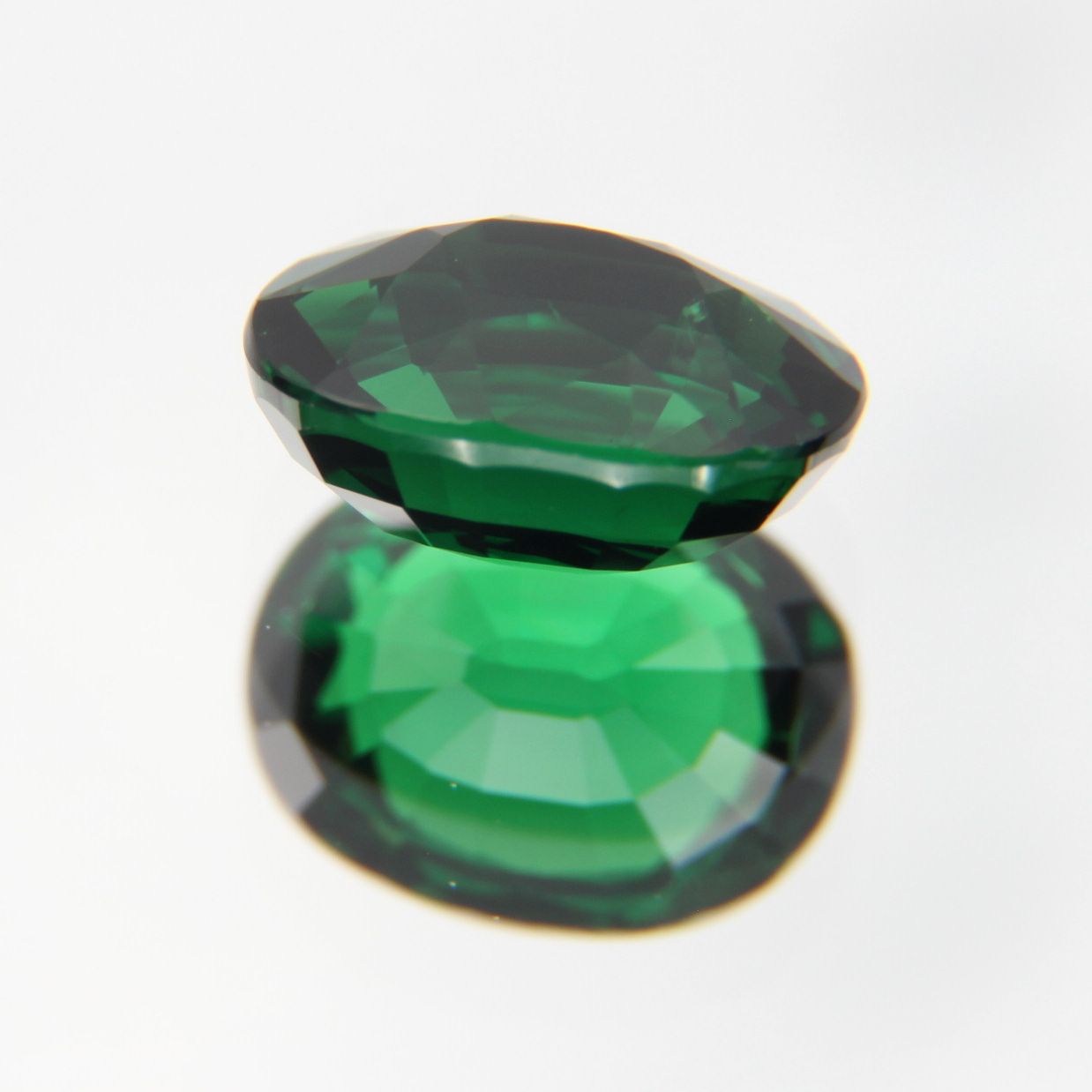 Tsavolite 1.23 ct