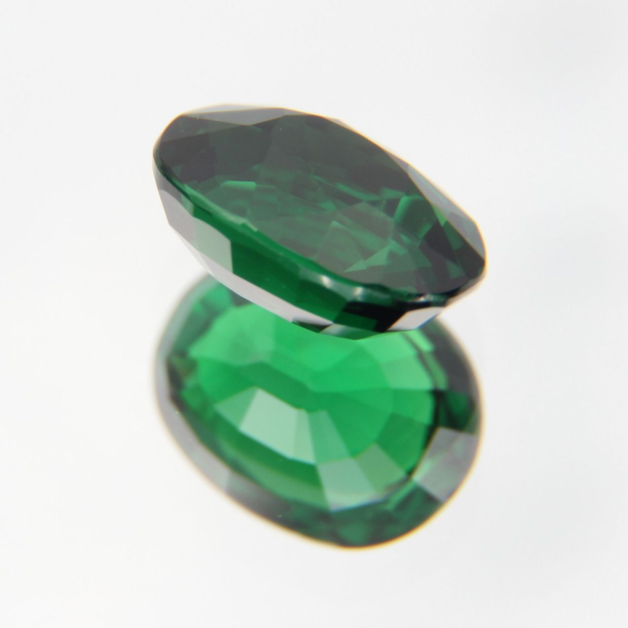 Tsavolite 1.23 ct