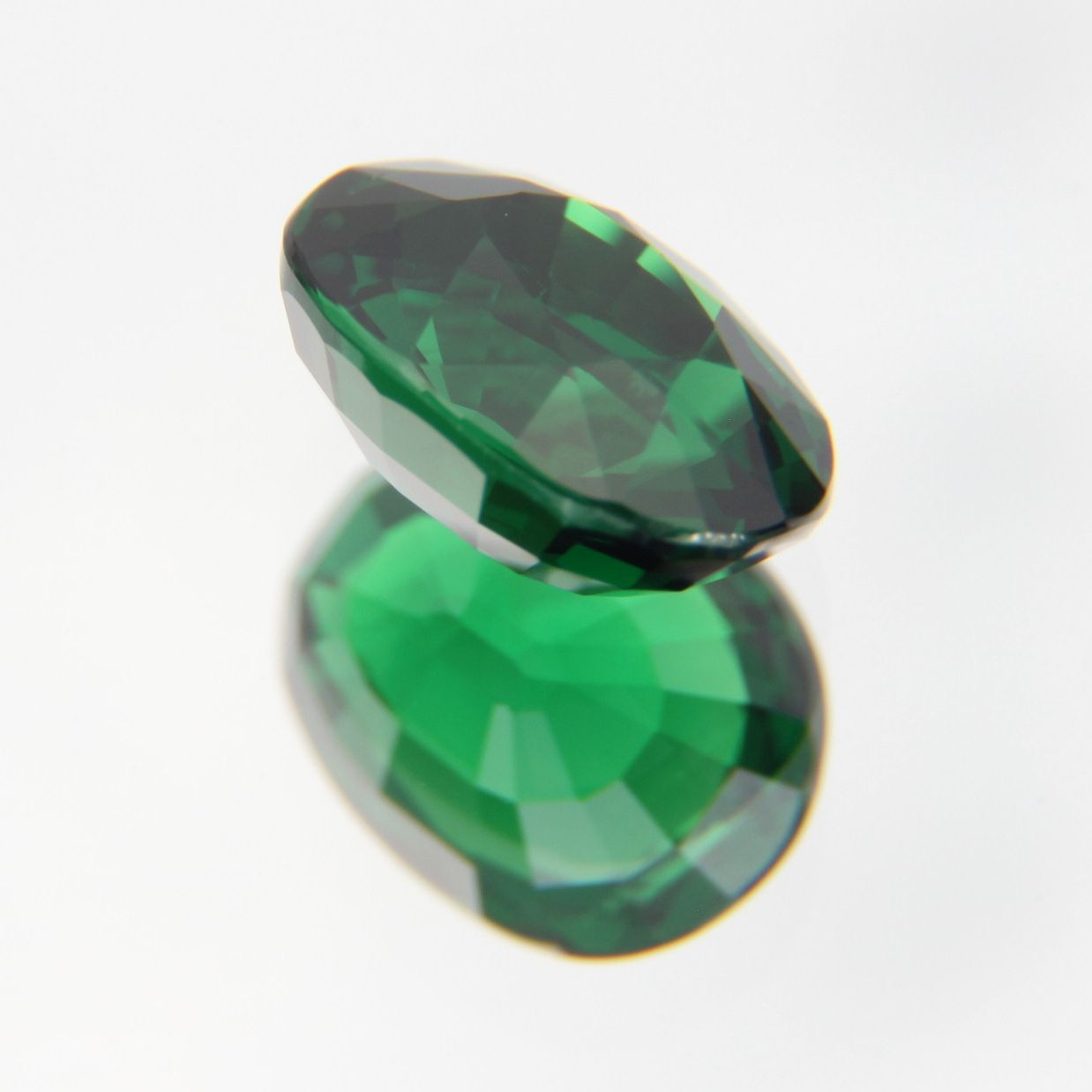 Tsavolite 1.23 ct