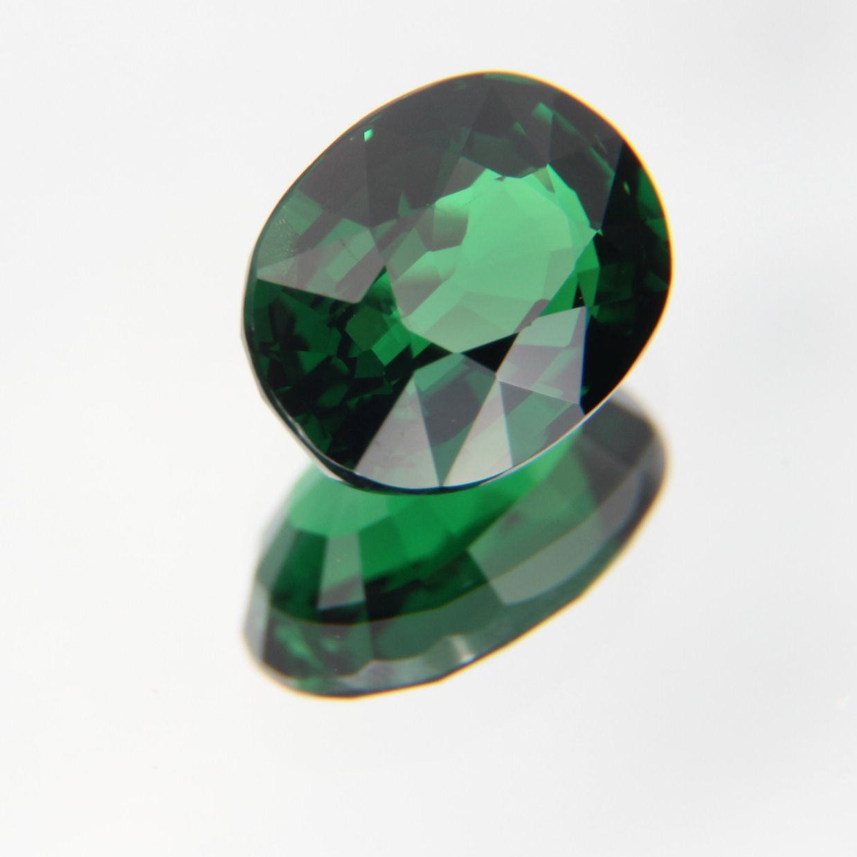 Tsavolite 1.23 ct