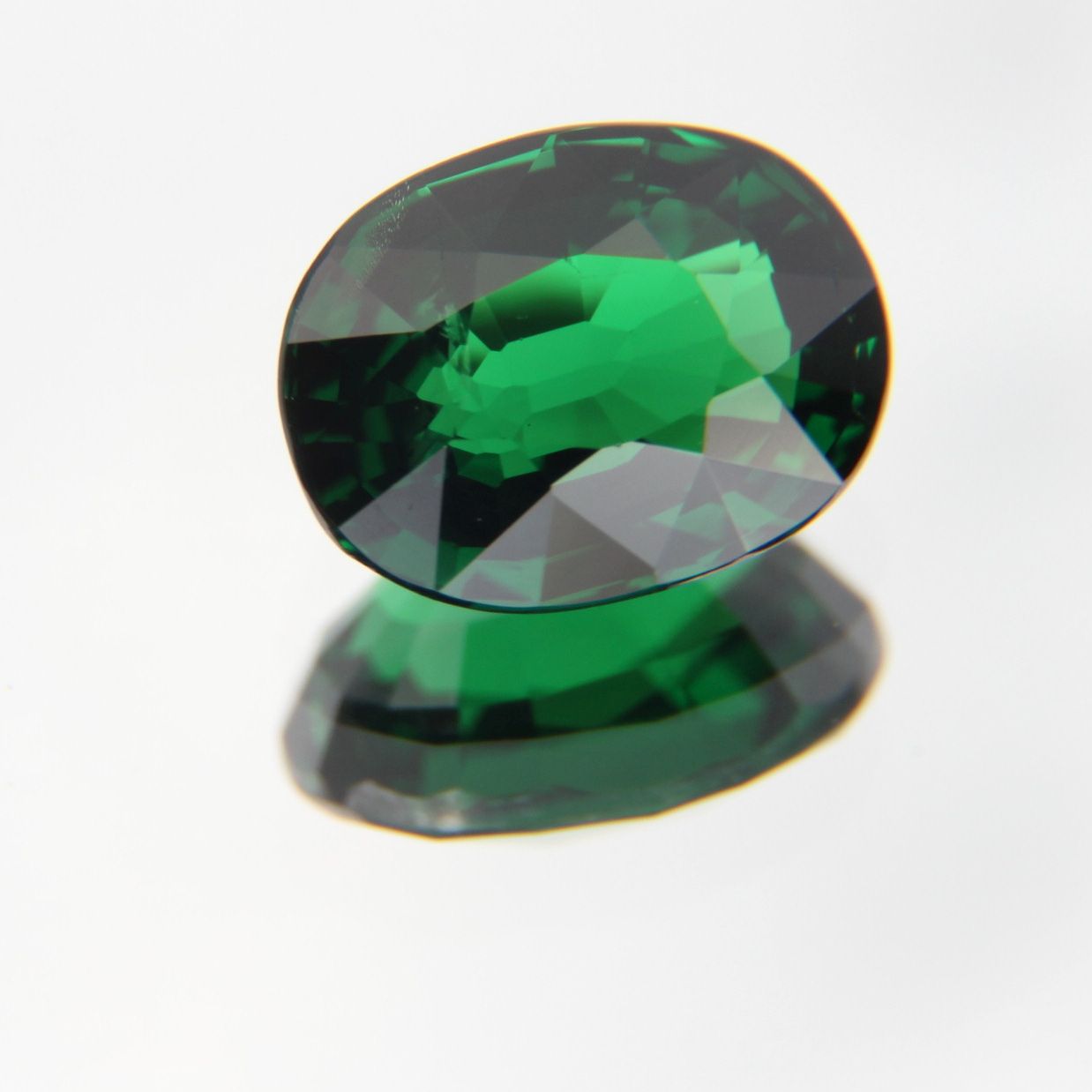 Tsavolite 1.23 ct