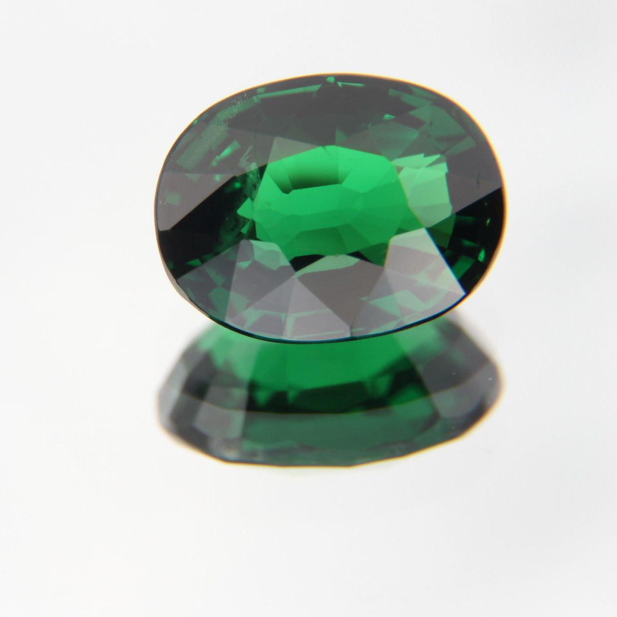 Tsavolite 1.23 ct