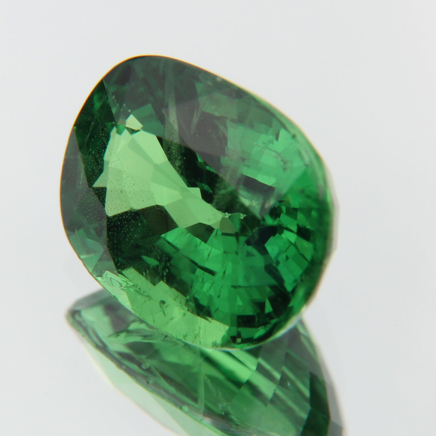 Tsavorite 2.07ct