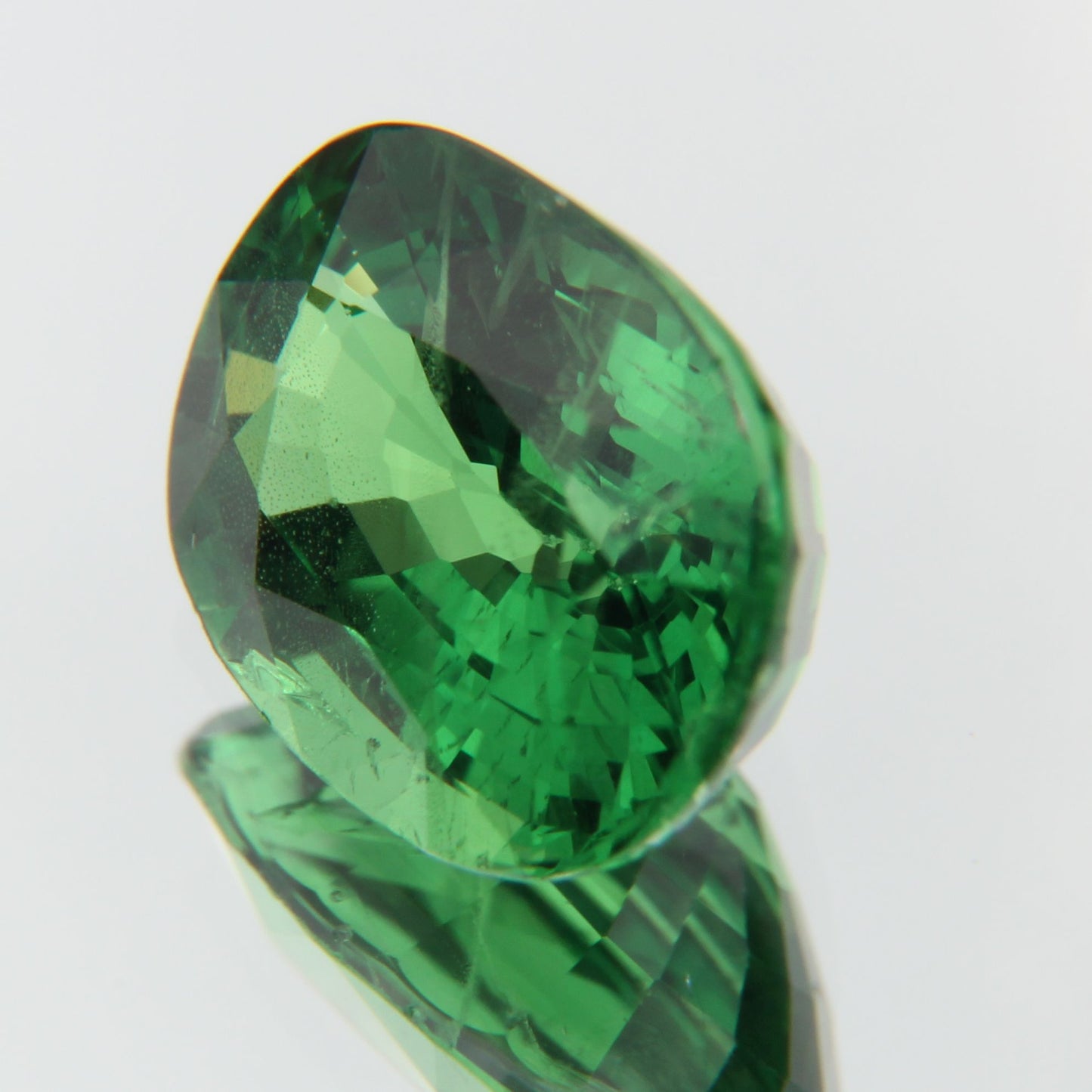 Tsavorite 2.07ct
