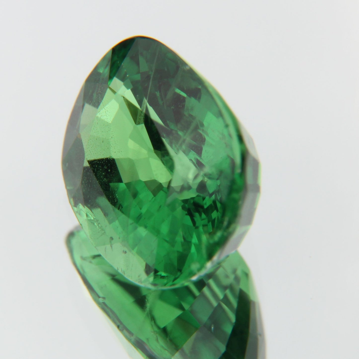 Tsavorite 2.07ct