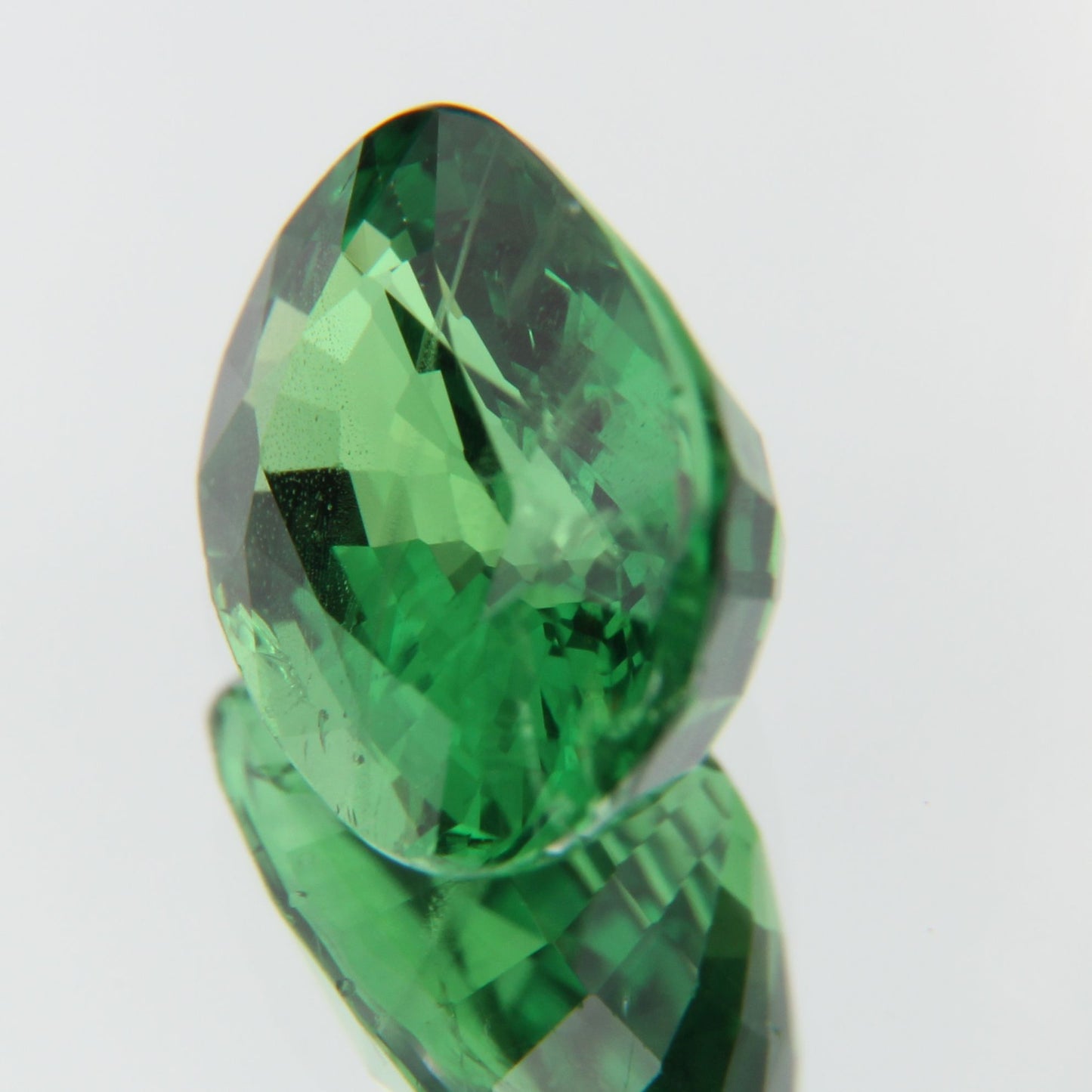 Tsavorite 2.07ct