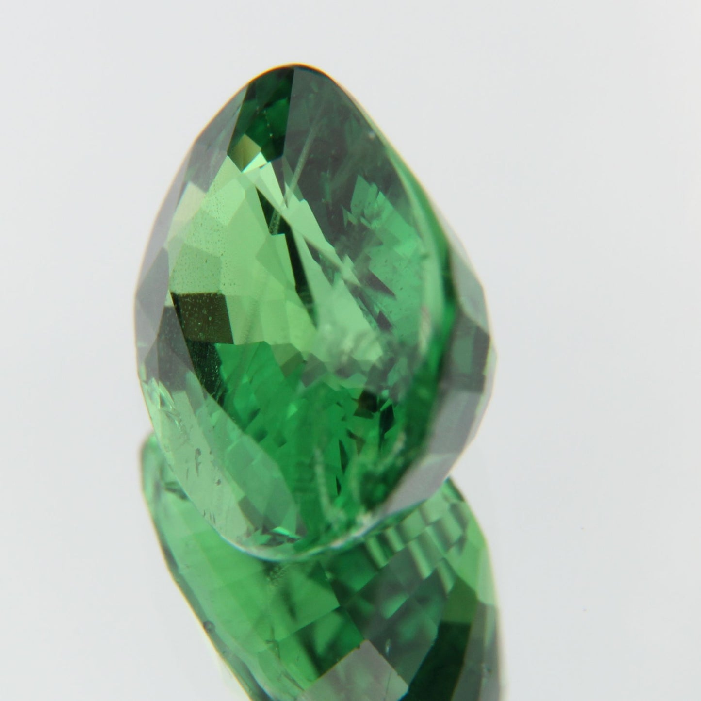 Tsavorite 2.07ct