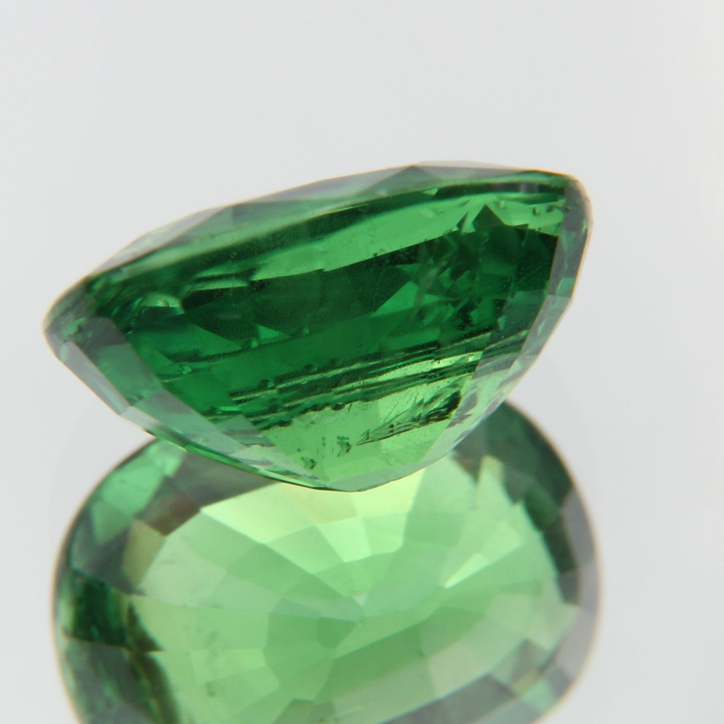 Tsavorite 2.07ct