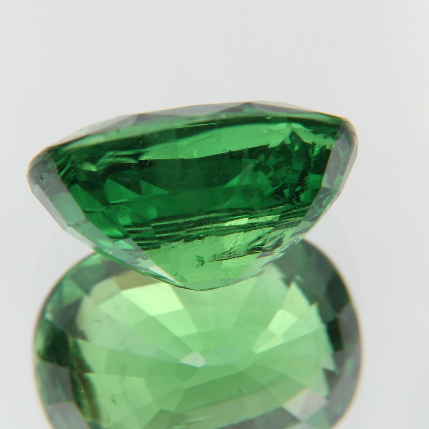 Tsavorite 2.07ct