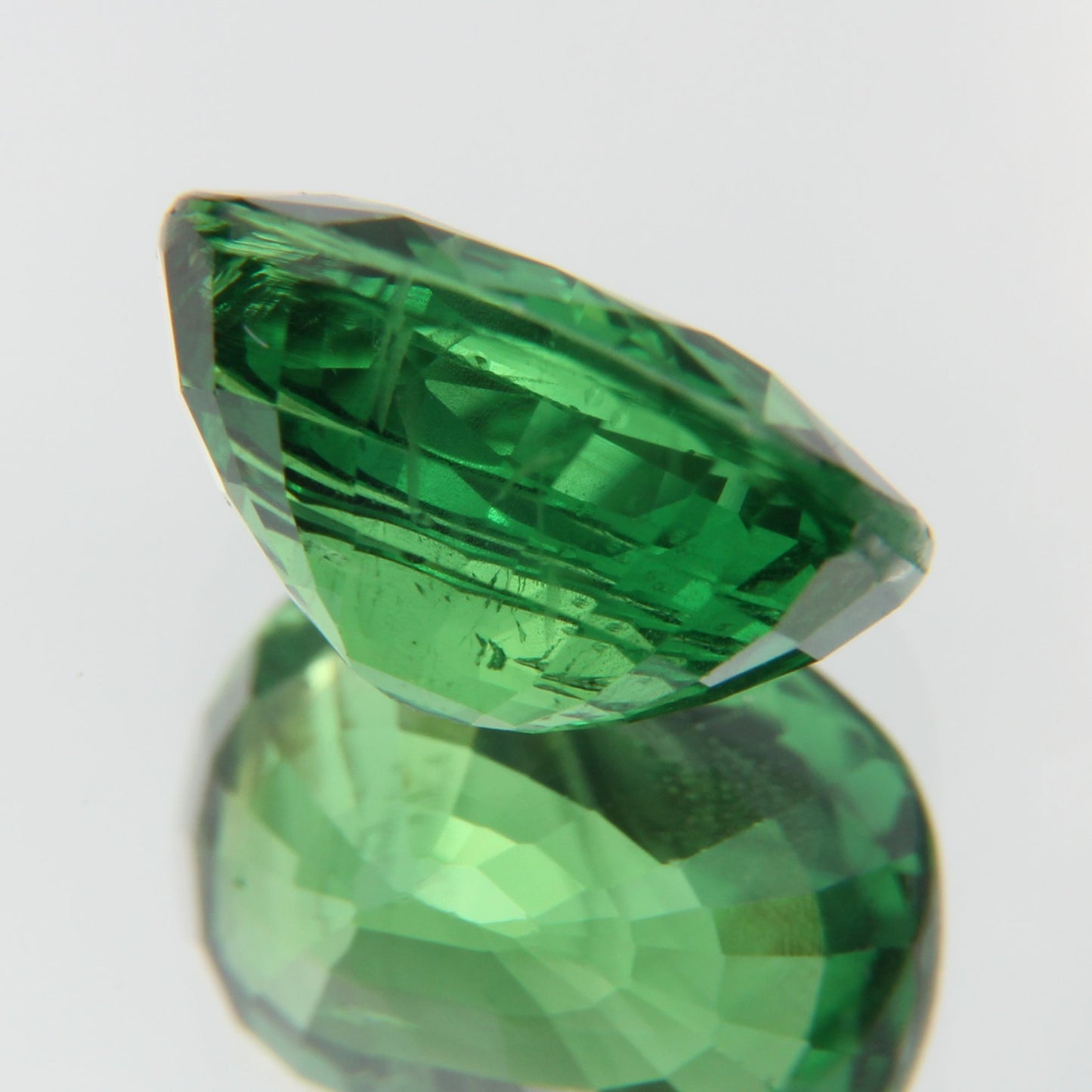 Tsavorite 2.07ct
