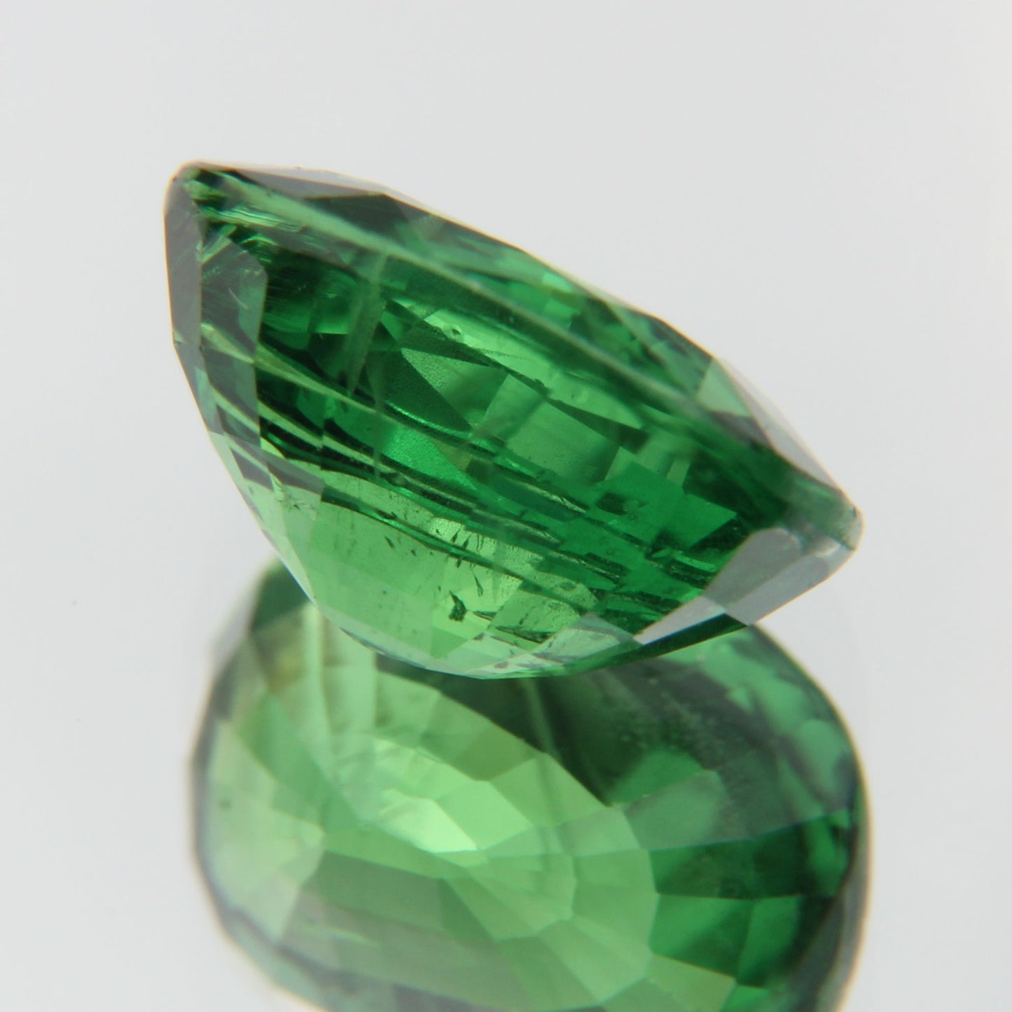 Tsavorite 2.07ct