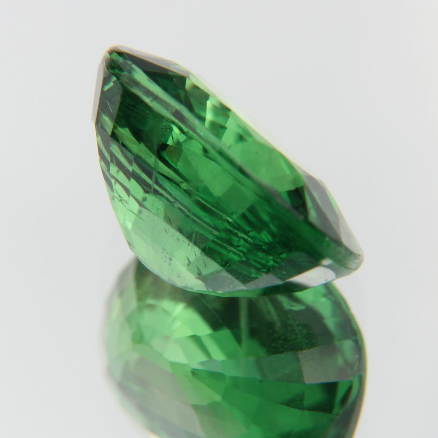 Tsavorite 2.07ct