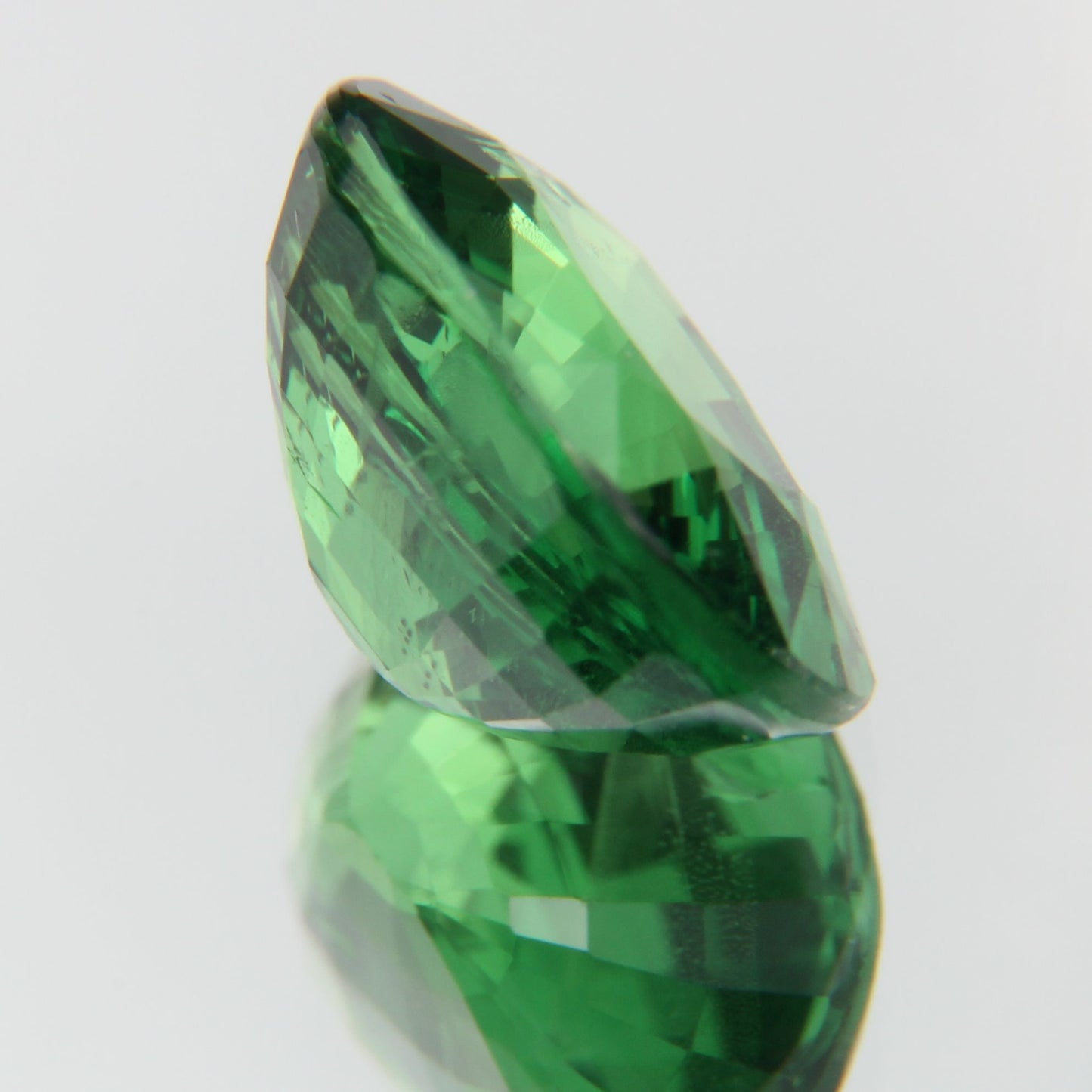 Tsavorite 2.07ct