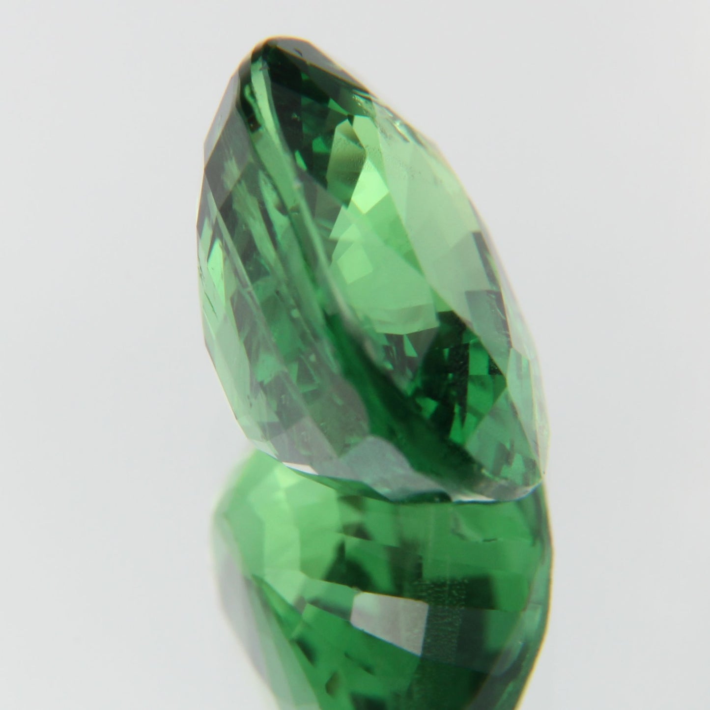 Tsavorite 2.07ct