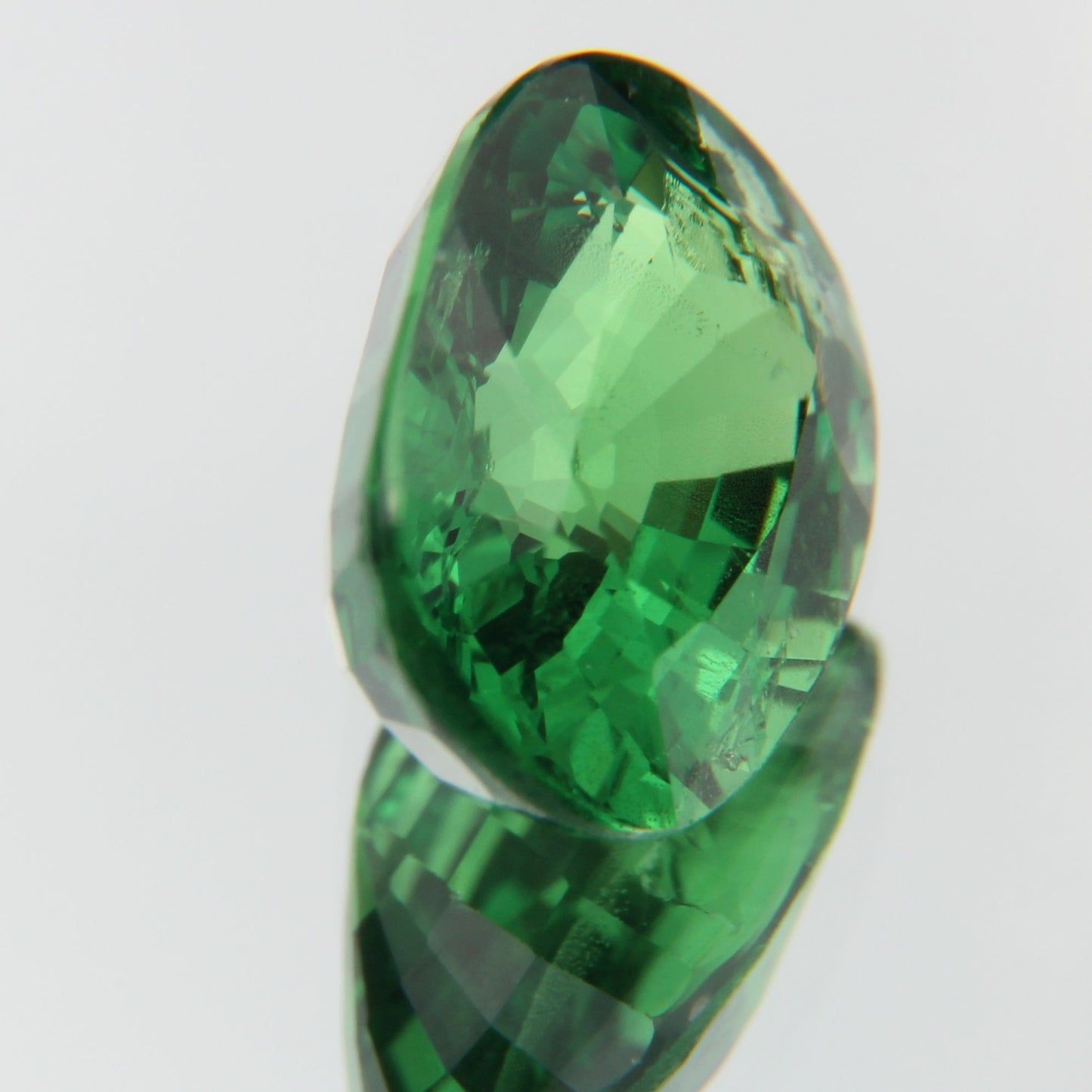 Tsavorite 2.07ct
