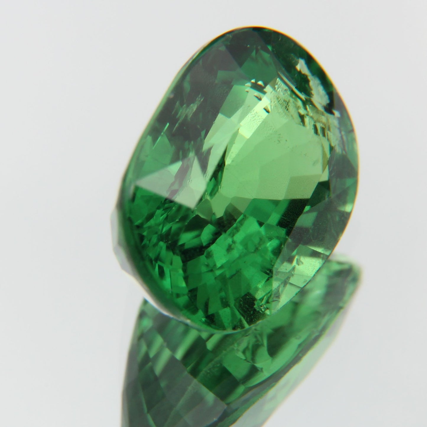 Tsavorite 2.07ct
