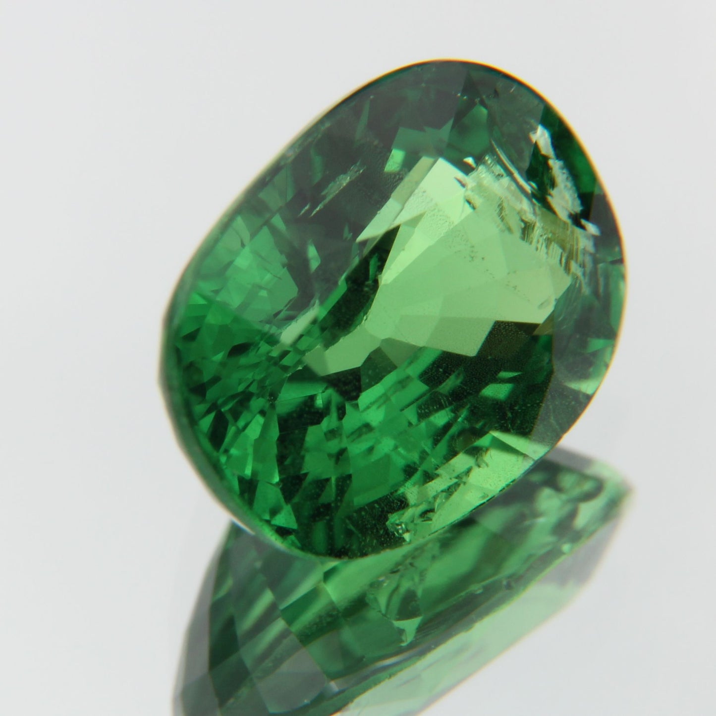 Tsavorite 2.07ct
