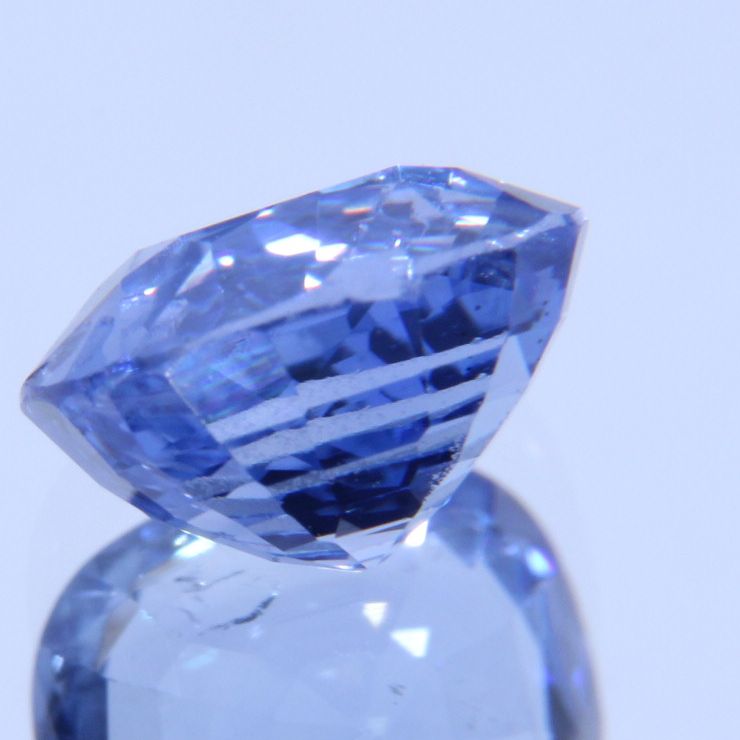 Blauer Saphir 1.38 ct