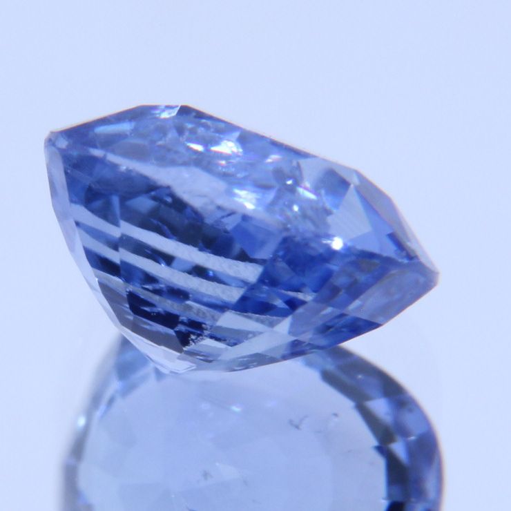 Blauer Saphir 1.38 ct