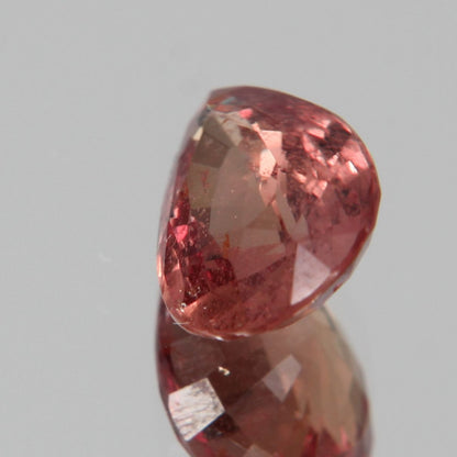 Padparadscha Sapphire 1.06 ct