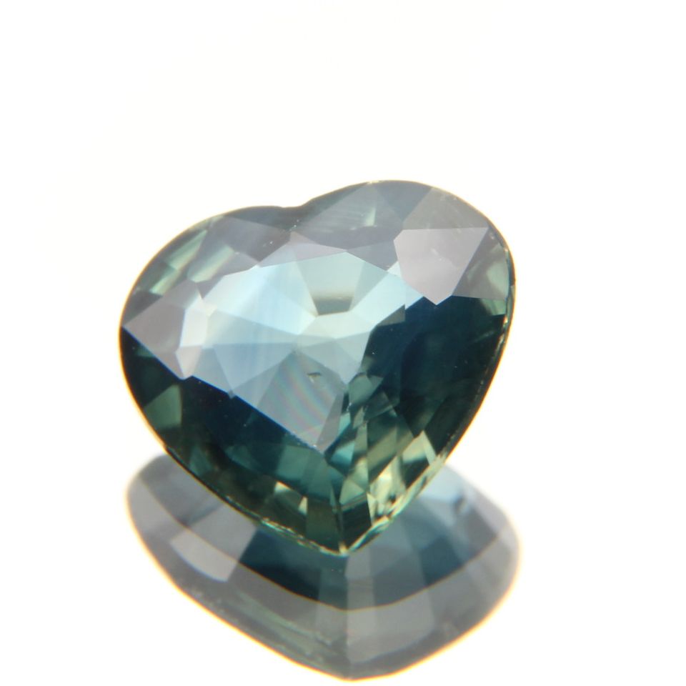 zweifarbiger Saphir 1.04 ct